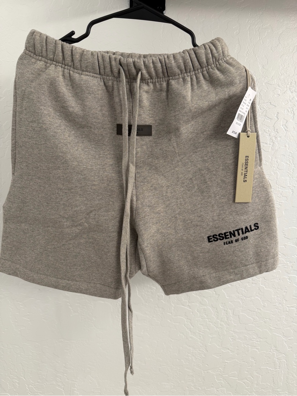 Fear of God ESSENTIALS Men's athletic shorts in Dark Oatmeal